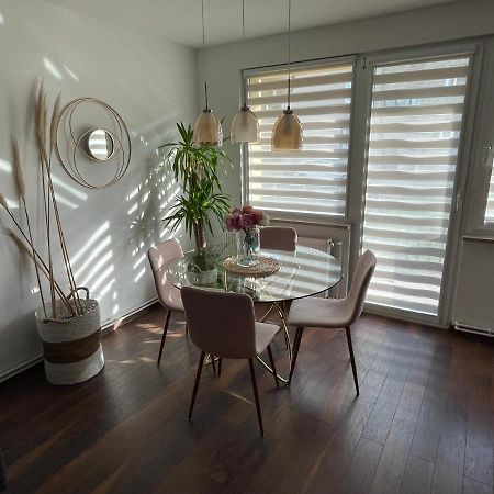 Apartament Przy Uzdrowisku. Kamien Pomorski Luaran gambar